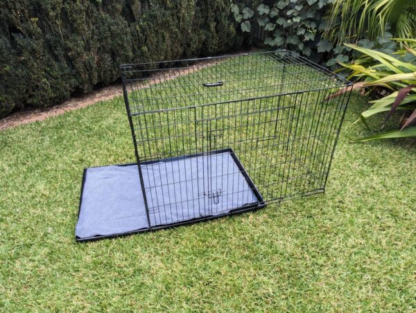 48 Inch Crate - Tray Slides Out