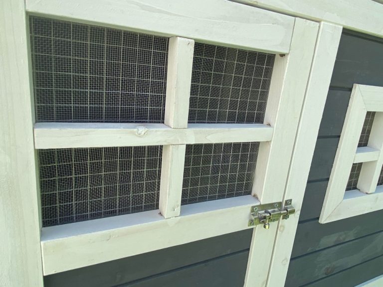 Coops And Cages Resort Chicken Coop