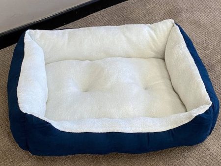 Large Vera Blue Bed