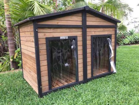 kennel for 2 large dogs