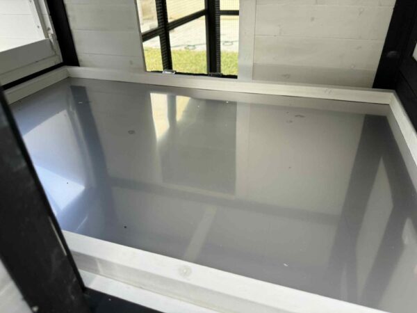 White Connie Hutch - Slideout tray