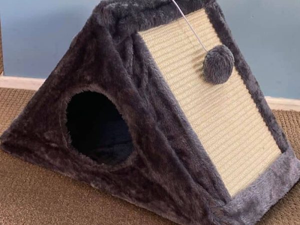 Pixie Cat Bed