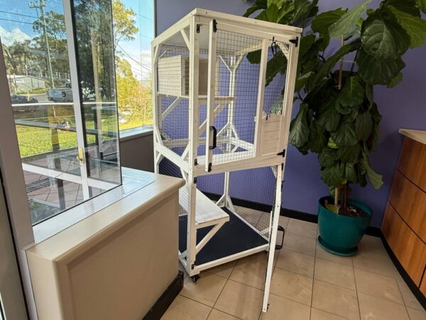 White Tower Portable Cat House - Door open