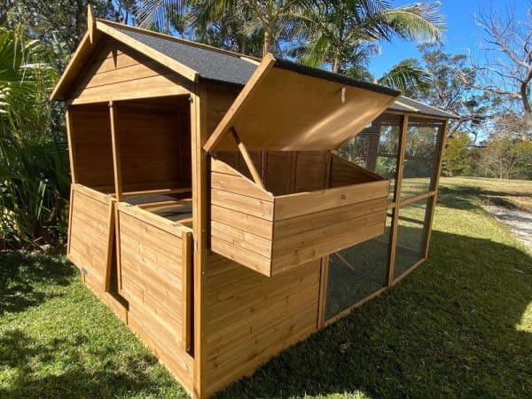 Homestead Cat Enclosure - back doors open