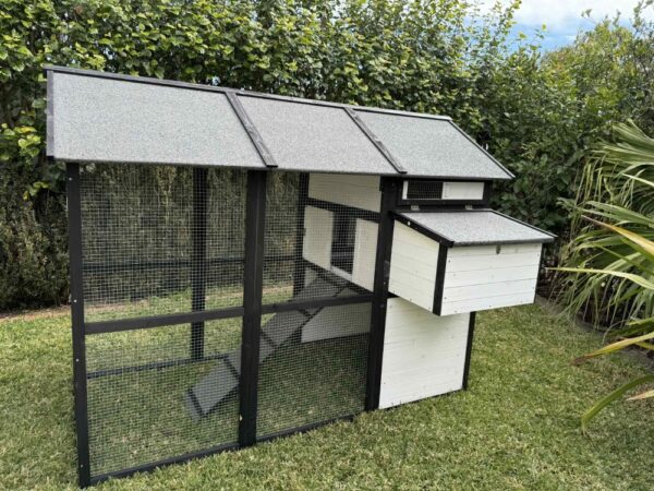 White Connie Cat Enclosure